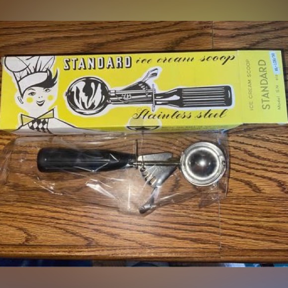 New Old Stock Vintage Ice Cream Scooper - Picture 1 of 3